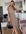 Aangerimpelde midi-jurk met vlekkenprint-Neutraal