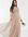 Lange mouwloze tule jurk voor beuidsmeisjes met vierkante halslijn, bovenlaag van verfijnde lovertjes met dezelfde kleurschakering in taupe-Bruin