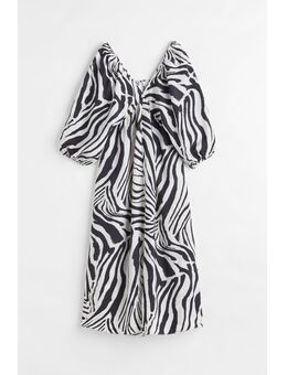Open-backjurk Zwart/zebradessin Alledaagse jurken in maat XXL. Kleur: Black/zebra print