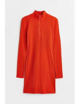 Ribgebreide Bodyconjurk Helderoranje Alledaagse jurken in maat M. Kleur: Bright orange