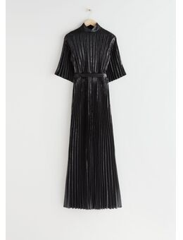 Belted Pleated Maxi Dress Black Metallic Dresses in maat 32