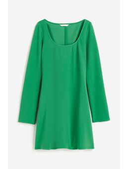 H & M - Tricot jurk met vierkante hals - Groen