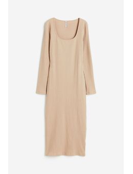 H & M - Geribde bodyconjurk - Beige