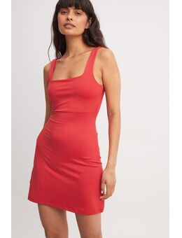 Bodyhugging mini-jurk met vierkante hals - Red