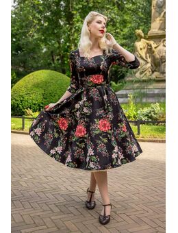 Isabella Floral swing jurk in zwart en multi