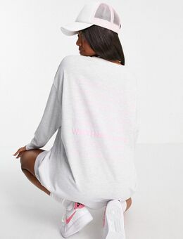 ASOS - Weekend Collective - Oversized T-shirtjurk met lange mouwen en logo in gemêleerd ijsgrijs