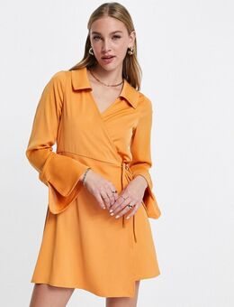 Satijnen mini-jurk met overslag aan de voorkant-Oranje