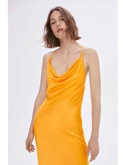 Satijnen maxi jurk oranje