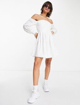 Off shoulder mini dress-White