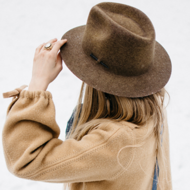 Neutral fashion: beige jurken waar wij verliefd op zijn!