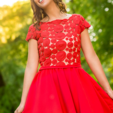 Dress Red Day: waarom een rood jurkje in je kast onmisbaar is